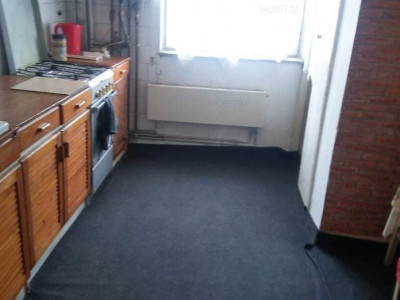 Apartament 3 camere in zona Kaufland Manastur - Cluj-Napoca