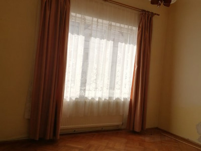 MOBITIM vinde apartament 2 camere in vila, zona centrala, Cluj Napoca