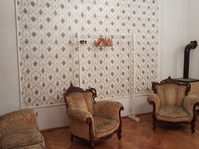 Mobitim inchiriaza  spatiu in Centru 