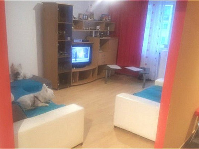 Apartament cu 3 camere in zona McDonald
