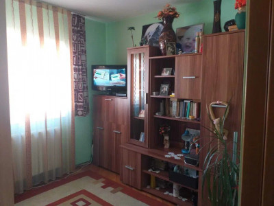 Apartament 3 camere in zona P-ta Marasti