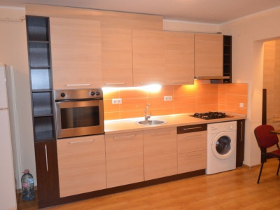 Apartament 3 camere, finisat, mobilat si utilat, Floresti