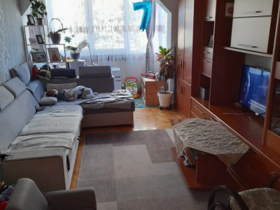 Apartament cu 2 camere in zona Calea Floresti