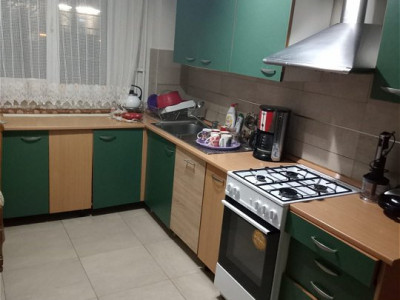 Apartament 3 camere in zona  Sirena