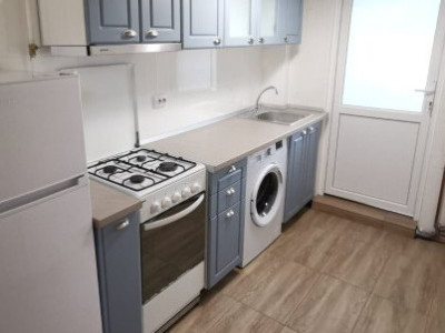 Apartament 3 camere in zona Sirena