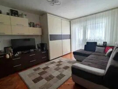 Apartament 3 camere in zona Expo