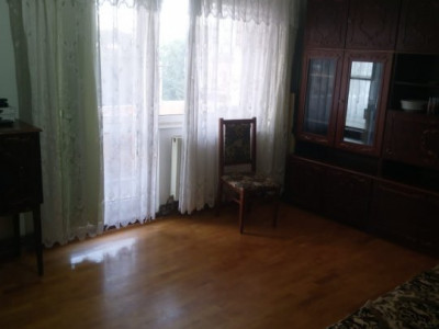 Apartament 3 camere in zona Fujikura