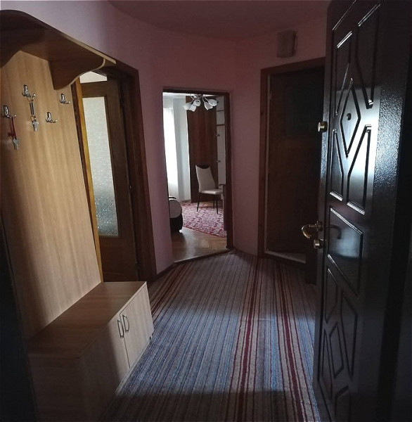 Apartament 3 camere in  Manastur zona Electrica