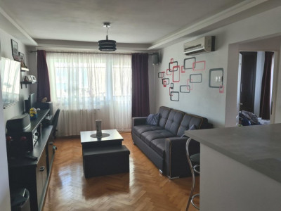 Apartament 2 camere în zona Calvaria