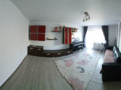 Apartament 3  camere Intre Lacuri 