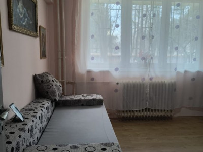 Apartament 2 camere in zona Herculane