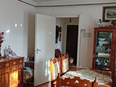 Apartament 3 camere in zona Hermes