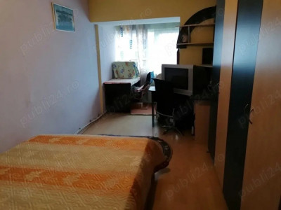 Apartament 2 camere in zona Aurel Vlaicu